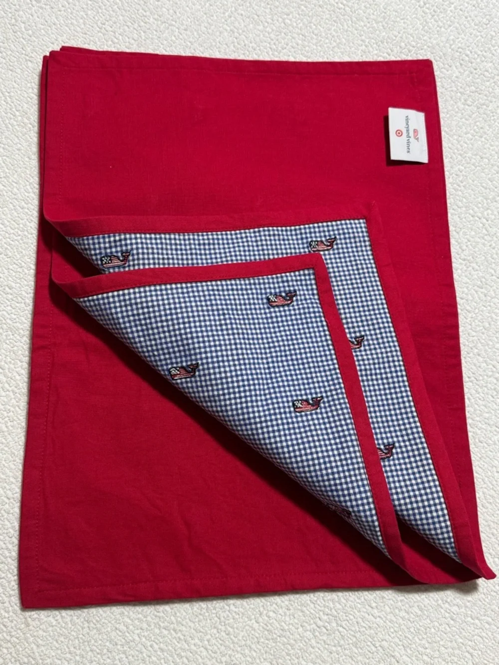 Lot of four VINEYARD VINES for Target baby whale PLACEMAT Red & Blue